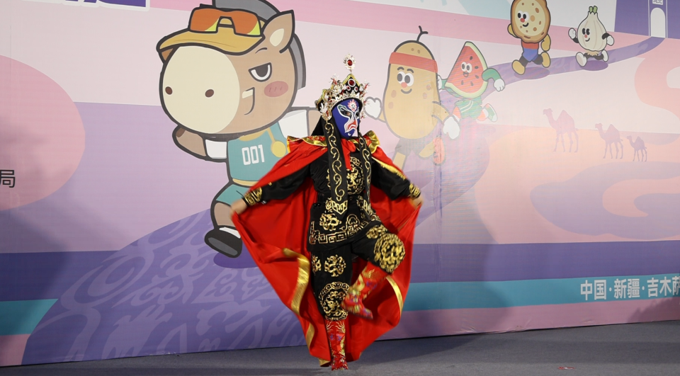 着目标奔跑, 杨天文, 大力发展 着目标奔跑, 杨天文, 大力发展