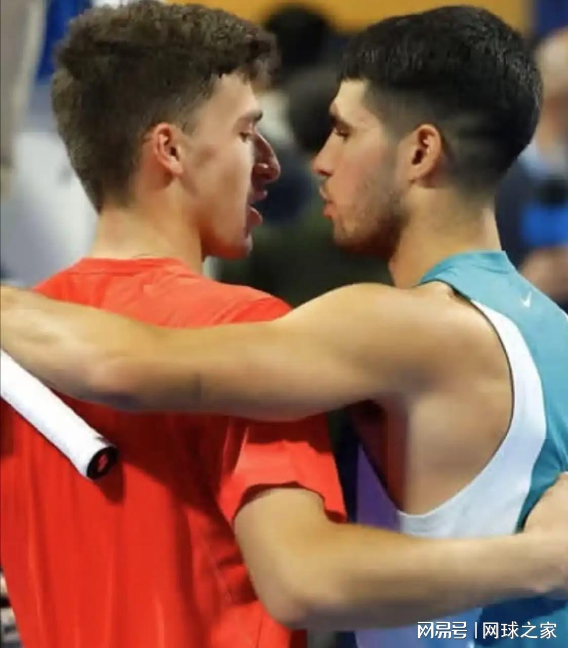 最低的球员, dingy, ue