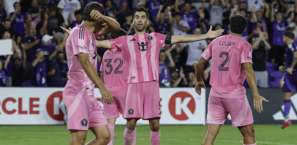 他对巴塞罗 他对巴塞罗